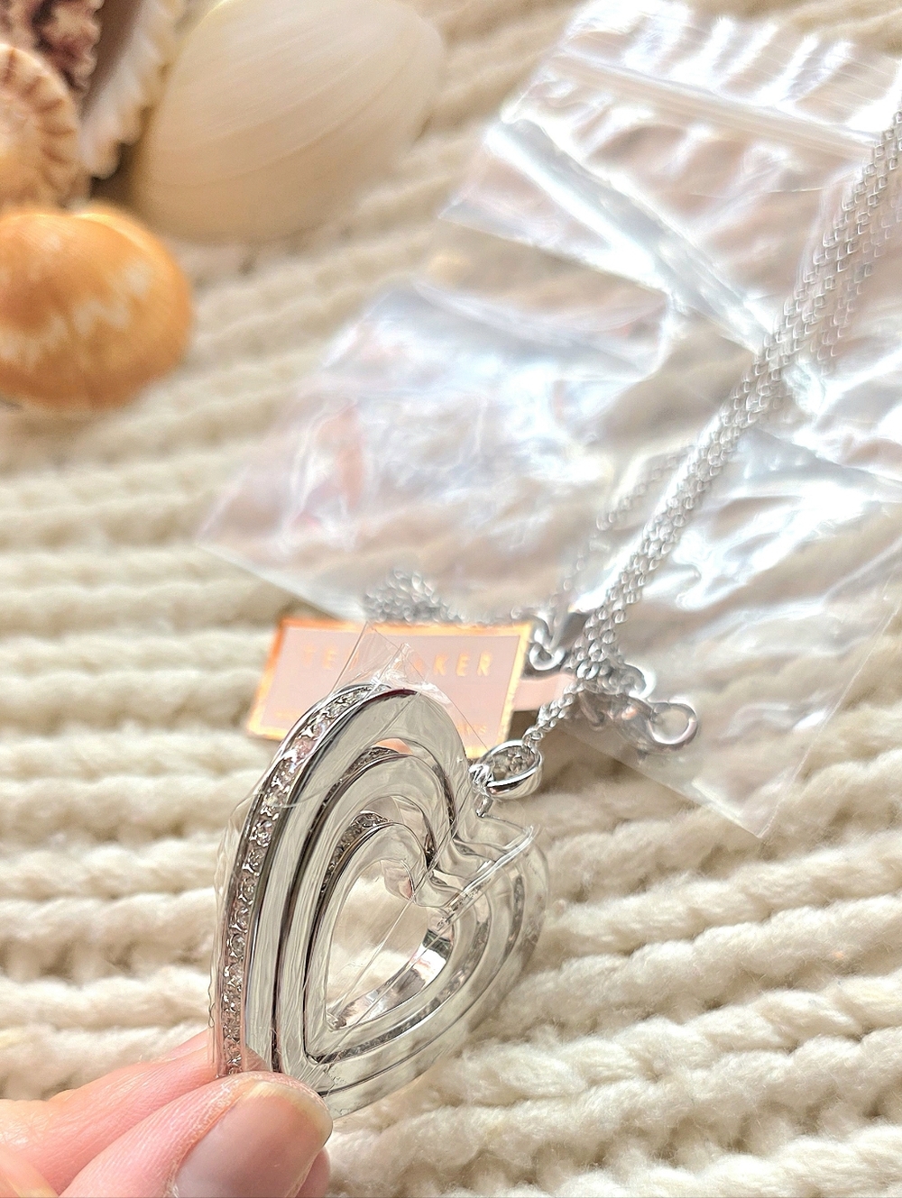 🍒NWT🍒 TED BAKER SWAROVSKI CRYSTAL NECKLACE - Picture 13 of 13